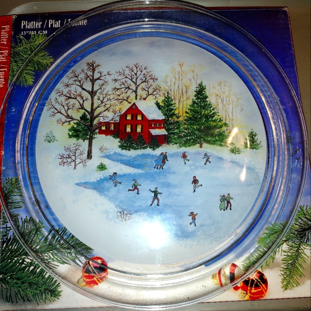 🎁Christmas Winter Skating Glass Platter Indiana Glass Company